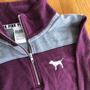 PINK Victoria’s Secret half zip
